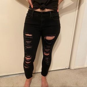 Levi’s ripped jeans